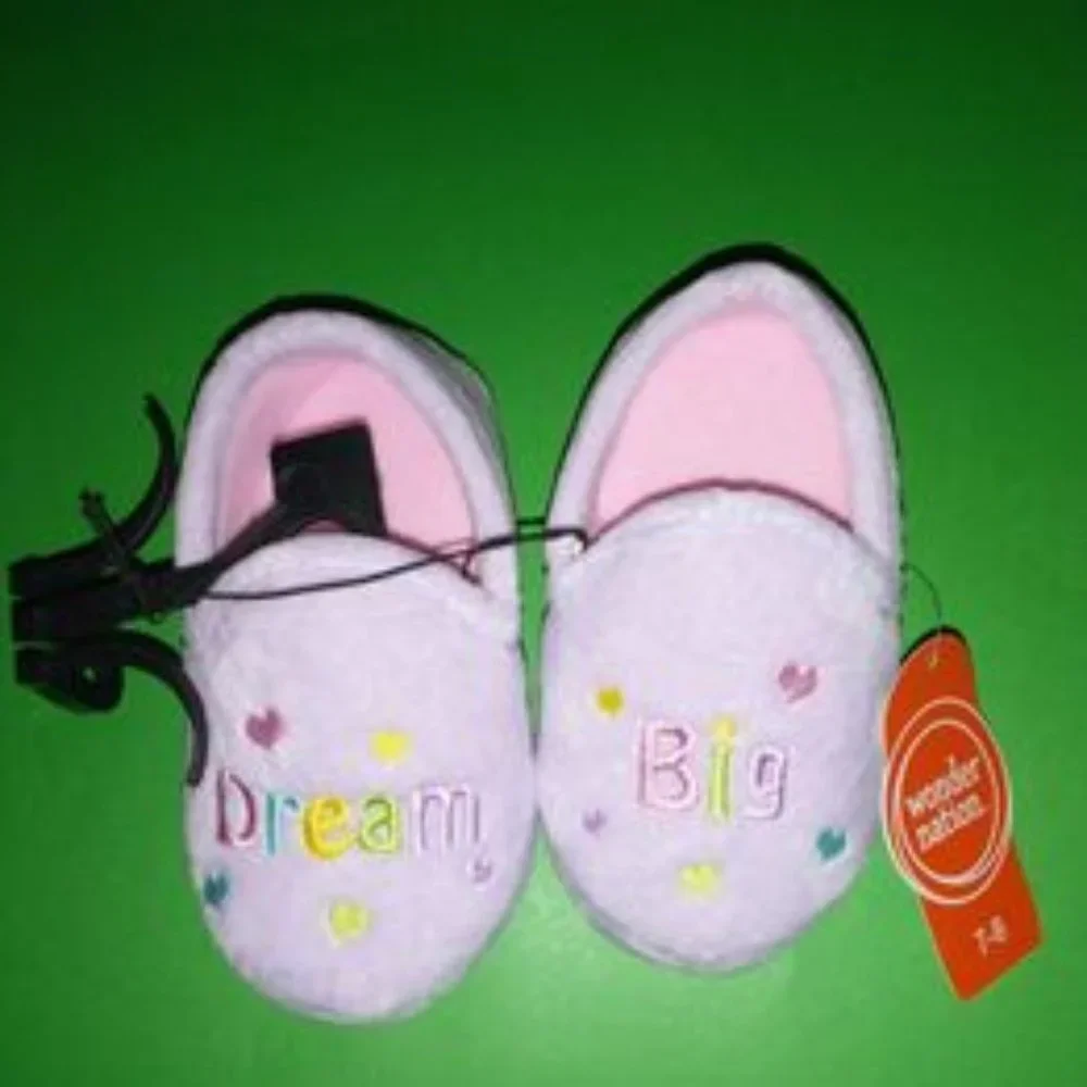 Wonder Nation baby Toddler girl slipper shoes light purple Dream Big, size 7-8